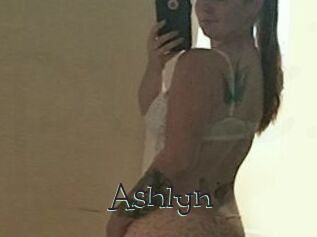 Ashlyn_