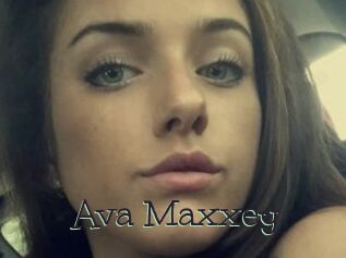 Ava_Maxxey