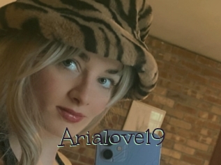 Arialove19