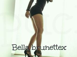 Bella_brunettex