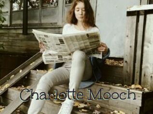 Charlotte_Mooch