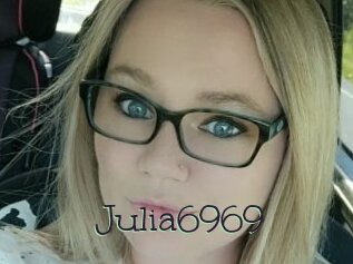 Julia6969