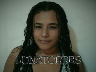 LUNA_TORRES