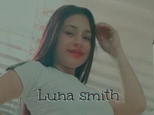 Luna_smith