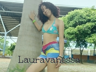 Lauravanessa