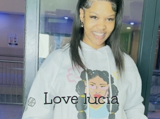 Love_lucia