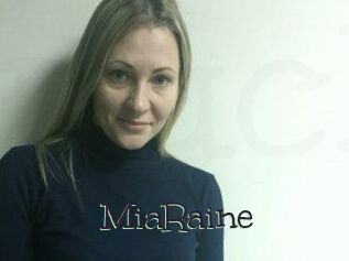 Mia_Raine