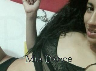 Mia_Dance