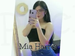 Mia_Harris