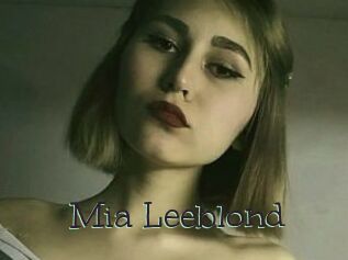 Mia_Leeblond