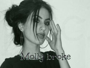 Molly_broke