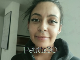 Petitte30