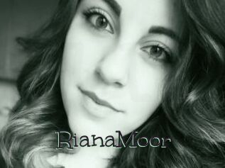 RianaMoor