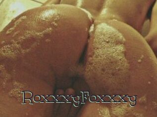 RoxxxyFoxxxy