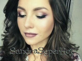 SandraSyperHot Pucelles