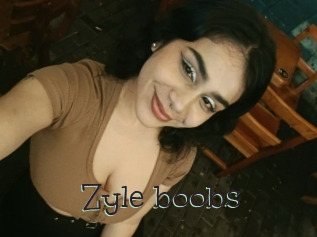 Zyle_boobs
